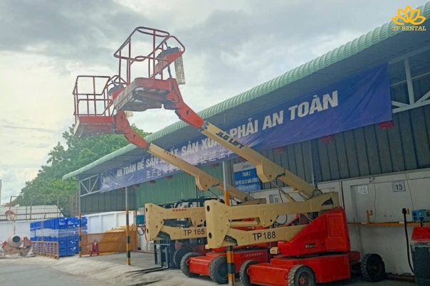 du an cho thue xe nang nguoi boomlift tai quan 12