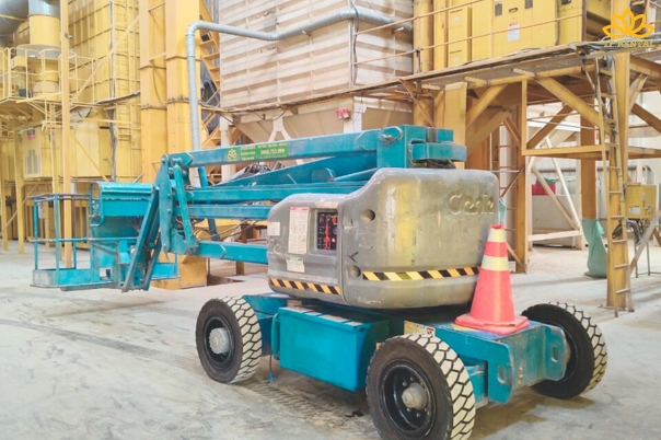 xe nang nguoi Boomlift dien