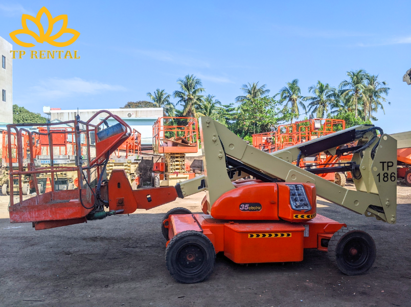 xe nang nguoi dang boom lift dong co dien