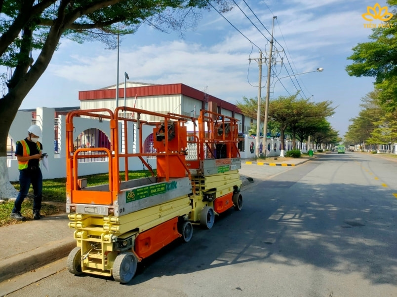 du an cho thue xe nang nguoi tai KCN Mapletree Binh Duong