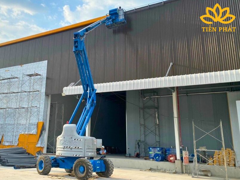 cho thue xe nang nguoi boom lift tai kcn viet huong