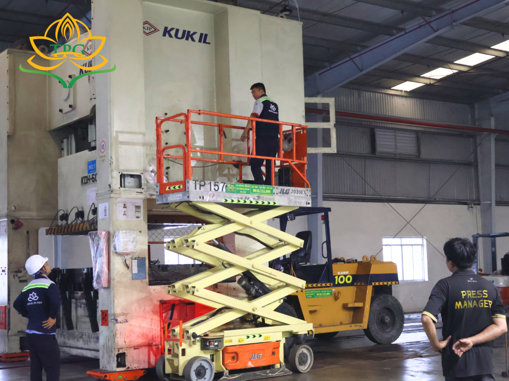 Bảng giá cho thuê xe nâng người tại Hà Tĩnh