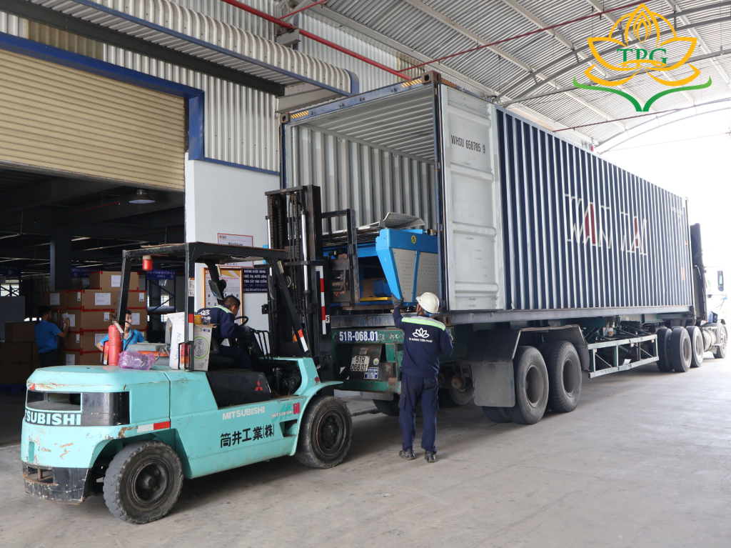 Ưu điểm khi lựa chọn thuê xe nâng hàng tại Tiến Phát