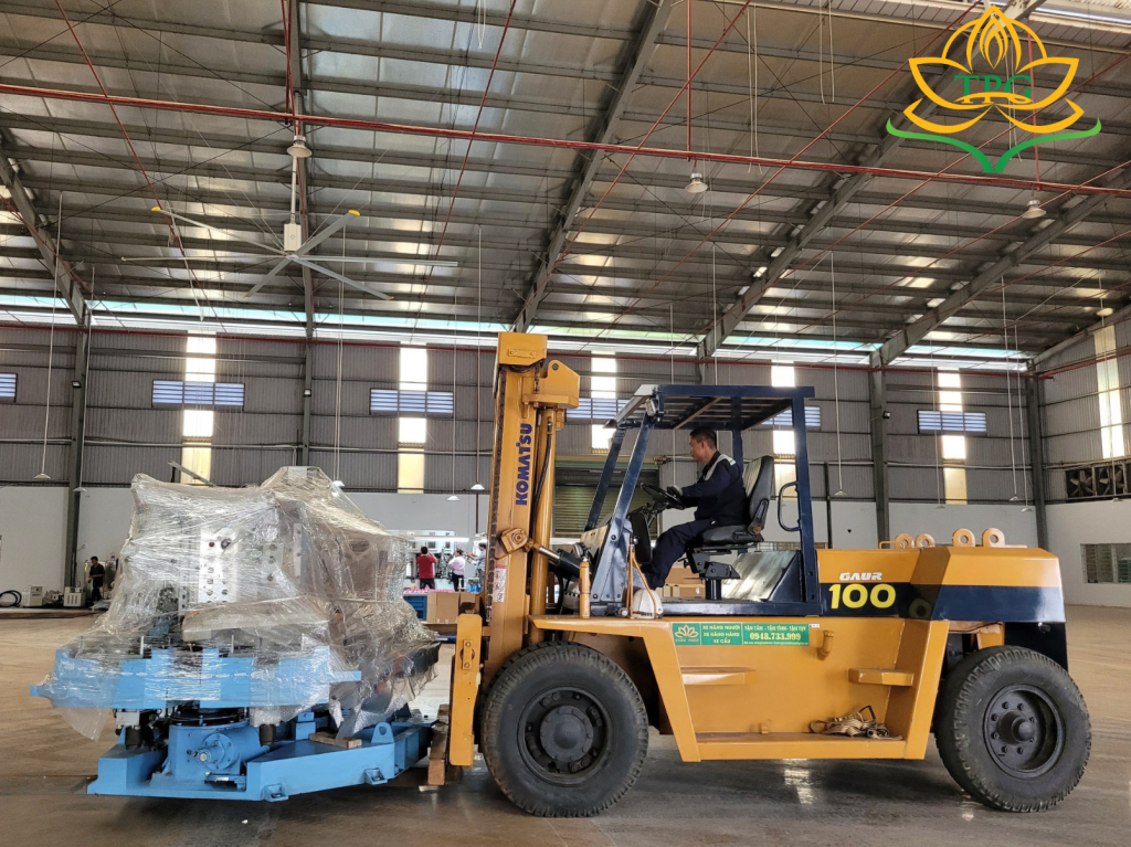 Ưu điểm khi thuê xe nâng người Hà Tĩnh