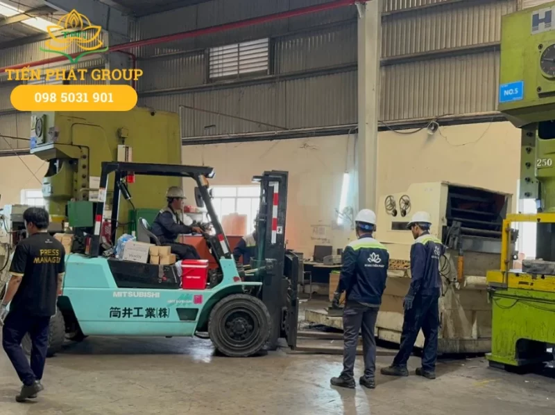 Cho thue xe nang hang Long An Bang gia 2026