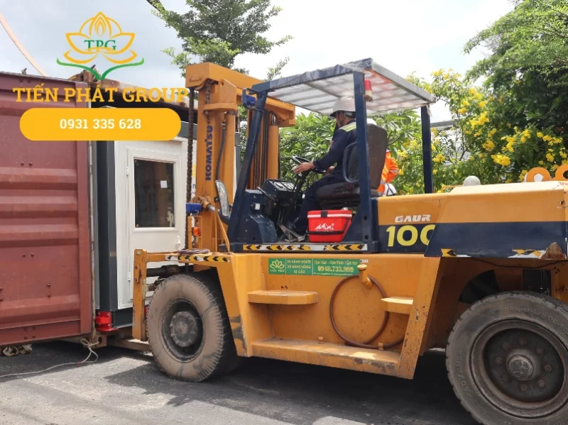 Xe nang Komatsu Cac loai pho bien & Bang gia moi nhat 2026