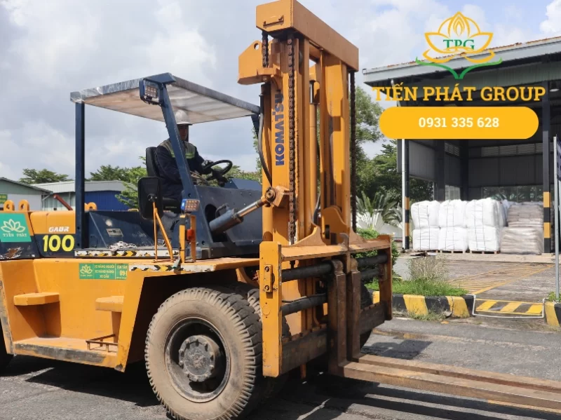 Xe nang dau la gi Phan loai & Bang gia 2026