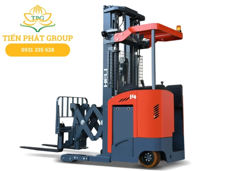 Xe nang reach truck la gi