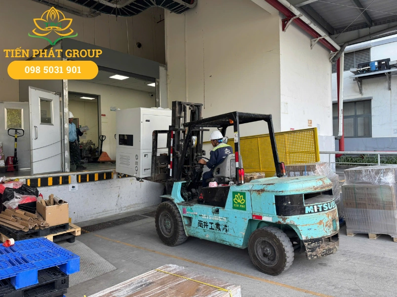 Cac dich vu cho thue xe nang tai KCN Tan Dong Hiep