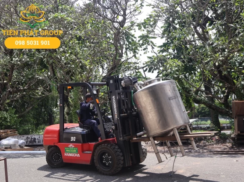 Cho thue xe nang hang tai KCN Dai Dang uy tin, gia moi nhat 2026