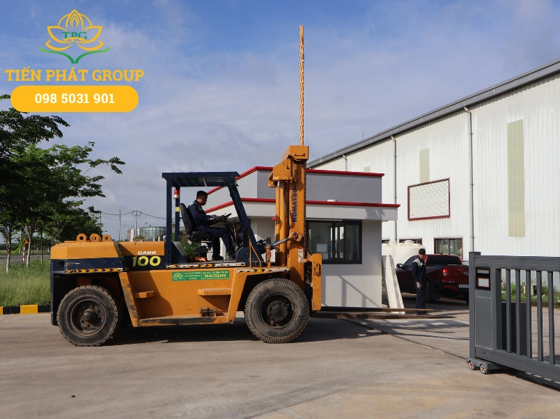 Uu diem khi thue xe nang hang tai KCN Quoc te Protrade cua Tien Phat Group